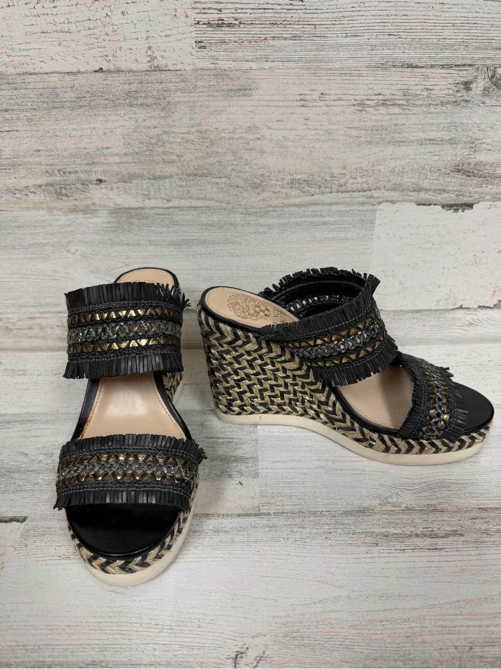Vince Camuto chic black